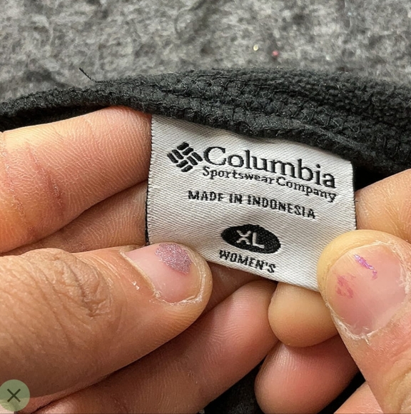 Columbia Women's XL Black Fleece Quarter Zip Fleece Pullover Sweater - Picture 3 of 3